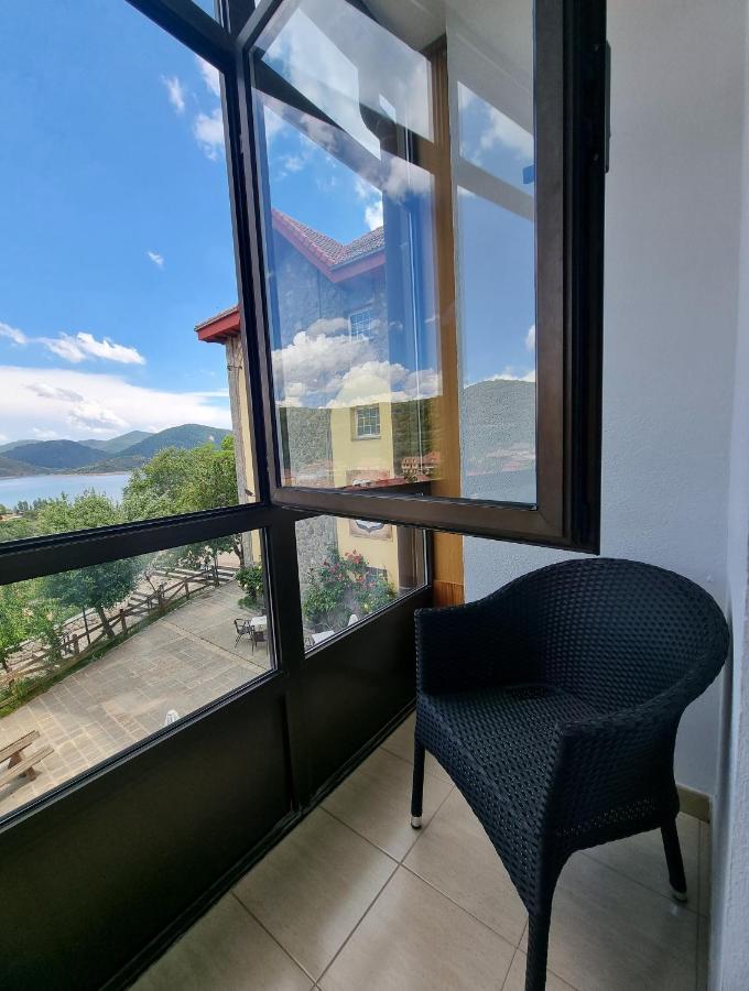Hostal Sainz ริอาโญ ภายนอก รูปภาพ