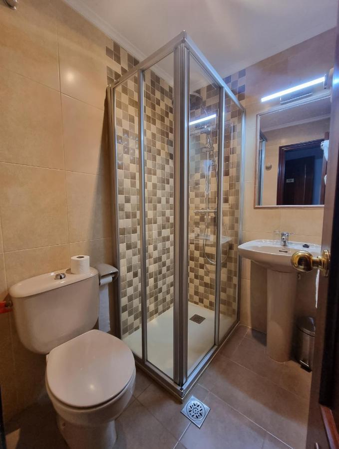 Hostal Sainz ริอาโญ ภายนอก รูปภาพ